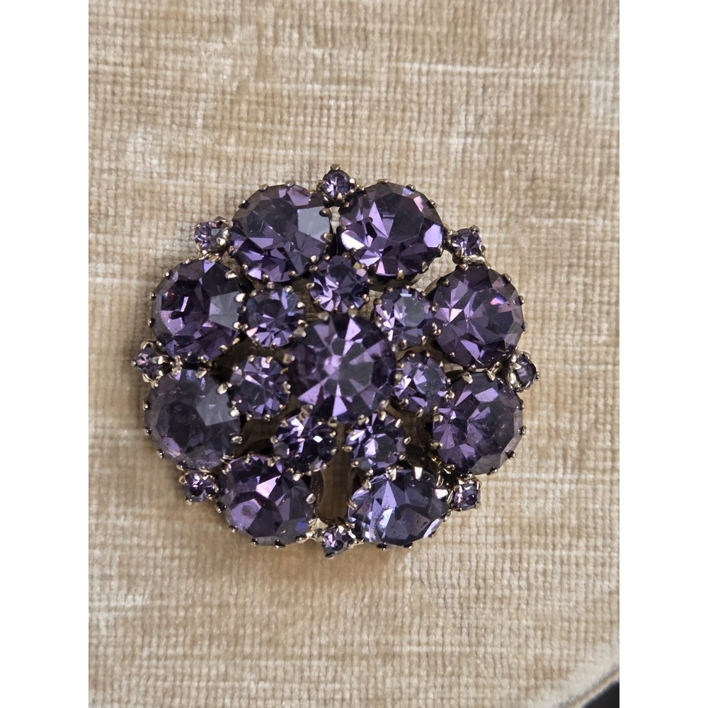 Vintage Signed Weiss Purple Rhinestone Gorgeous Pin Brooch